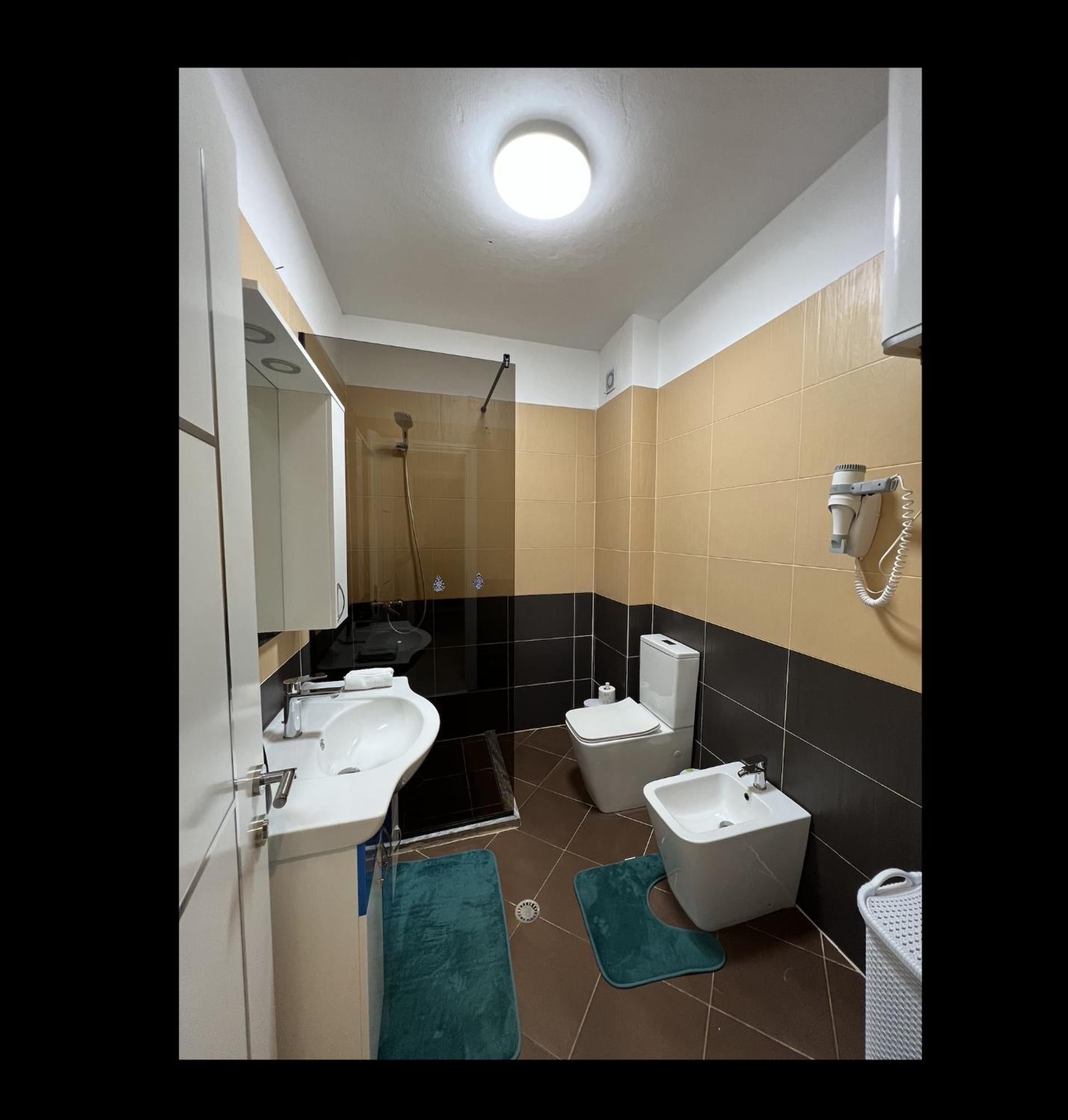 Bmb Apartament Durrës 外观 照片